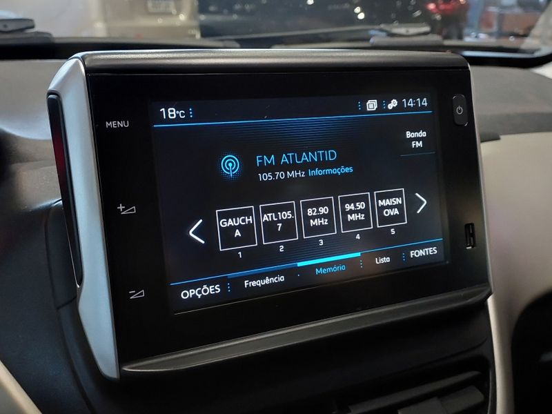 Peugeot 2008 1.6 16V FLEX ALLURE PACK 4P AUTOMÁTICO 2019/2020 BETIOLO NOVOS E SEMINOVOS LAJEADO / Carros no Vale