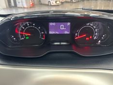 Peugeot 2008 1.6 16V FLEX ALLURE PACK 4P AUTOMÁTICO 2021/2022 BETIOLO NOVOS E SEMINOVOS LAJEADO / Carros no Vale