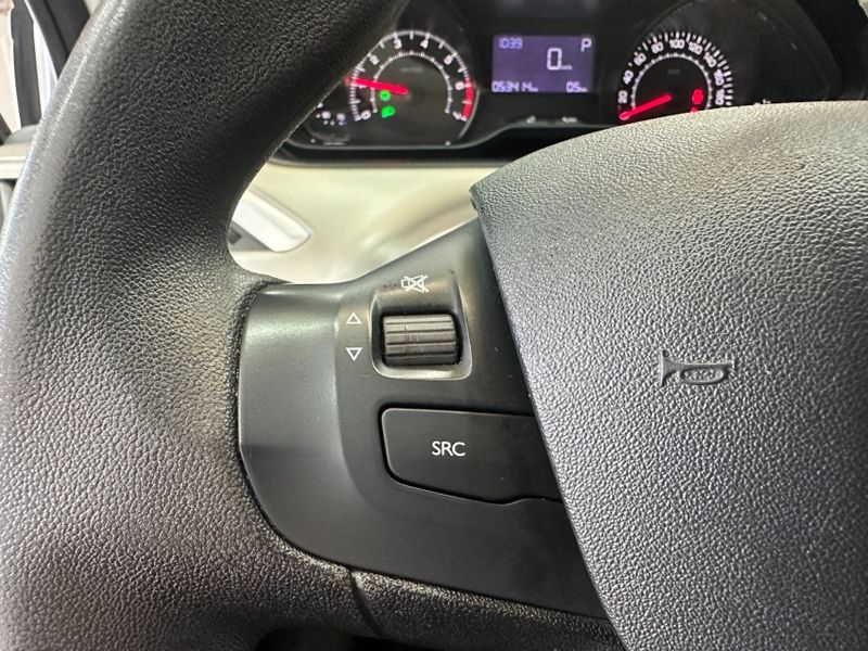 Peugeot 2008 1.6 16V FLEX ALLURE PACK 4P AUTOMÁTICO 2021/2022 BETIOLO NOVOS E SEMINOVOS LAJEADO / Carros no Vale