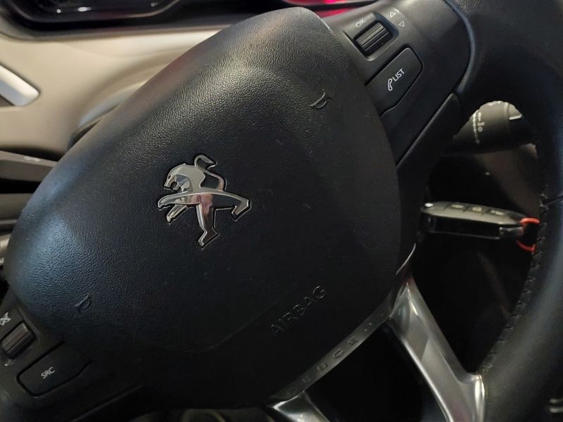 Peugeot 2008 1.6 16V FLEX ALLURE PACK 4P AUTOMÁTICO 2019/2020 BETIOLO NOVOS E SEMINOVOS LAJEADO / Carros no Vale