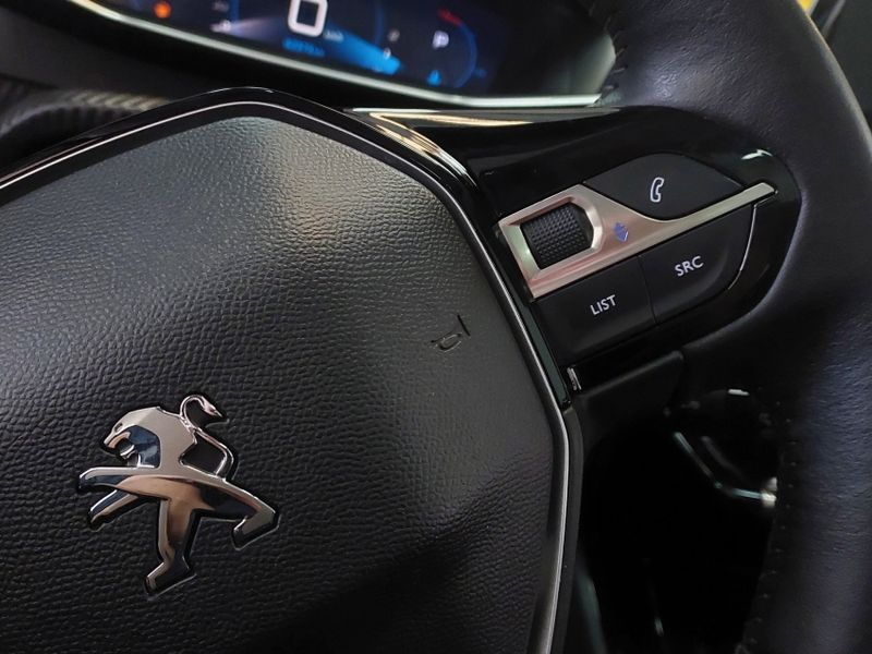 Peugeot 208 1.6 16V FLEX GRIFFE AT6 2021/2021 BETIOLO NOVOS E SEMINOVOS LAJEADO / Carros no Vale Peugeot 208 1.6 16V FLEX GRIFFE AT6 2021/2021 BETIOLO NOVOS E SEMINOVOS LAJEADO / Carros no Vale