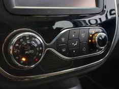 Renault CAPTUR 1.6 16V SCE FLEX INTENSE X-TRONIC 2018/2018 BETIOLO NOVOS E SEMINOVOS LAJEADO / Carros no Vale