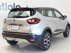 Renault CAPTUR 1.6 16V SCE FLEX INTENSE X-TRONIC 2018/2018 BETIOLO NOVOS E SEMINOVOS LAJEADO / Carros no Vale