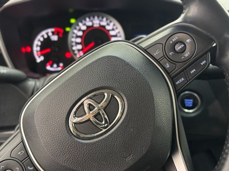 Toyota COROLLA 2.0 VVT-IE FLEX XEI DIRECT SHIFT 2022/2023 BETIOLO NOVOS E SEMINOVOS LAJEADO / Carros no Vale