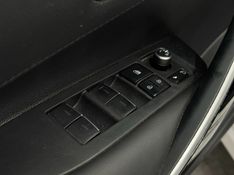 Toyota COROLLA 2.0 VVT-IE FLEX XEI DIRECT SHIFT 2022/2023 BETIOLO NOVOS E SEMINOVOS LAJEADO / Carros no Vale