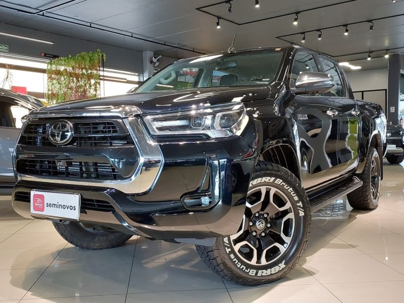 Toyota HILUX 2.8 D-4D TURBO DIESEL CD SRX 4X4 AUTOMÁTICO 2022/2023 BETIOLO NOVOS E SEMINOVOS LAJEADO / Carros no Vale