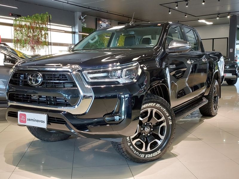 Toyota HILUX 2.8 D-4D TURBO DIESEL CD SRX 4X4 AUTOMÁTICO 2022/2023 BETIOLO NOVOS E SEMINOVOS LAJEADO / Carros no Vale