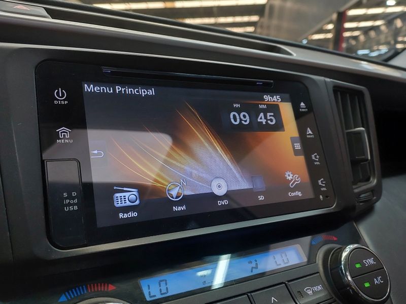 Toyota RAV4 2.0 TOP 4X2 16V GASOLINA 4P AUTOMÁTICO 2018/2019 BETIOLO NOVOS E SEMINOVOS LAJEADO / Carros no Vale