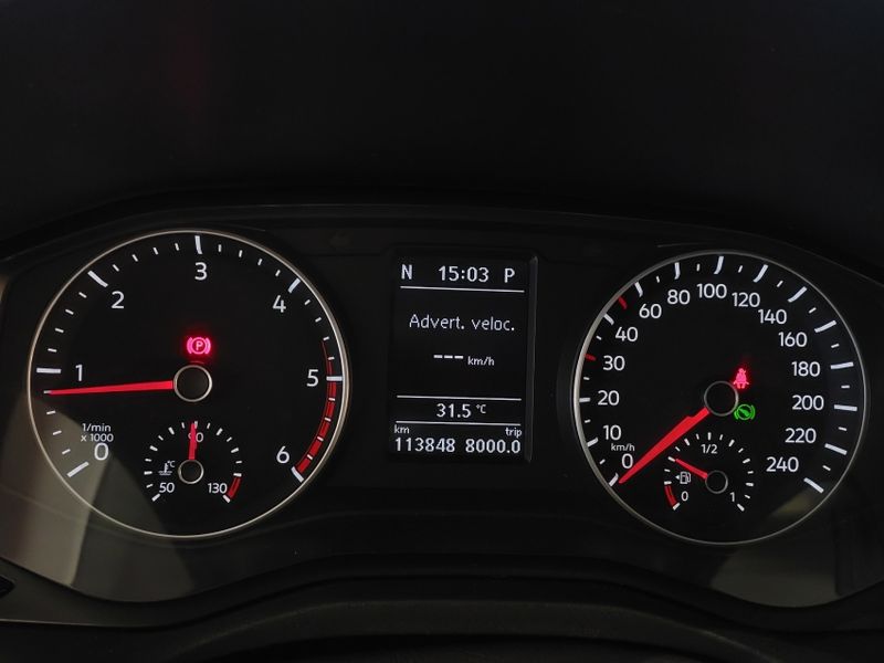 Volkswagen AMAROK 2.0 HIGHLINE 4X4 CD 16V TURBO INTERCOOLER DIESEL 4P AUTOMÁTICO 2021/2021 BETIOLO NOVOS E SEMINOVOS LAJEADO / Carros no Vale