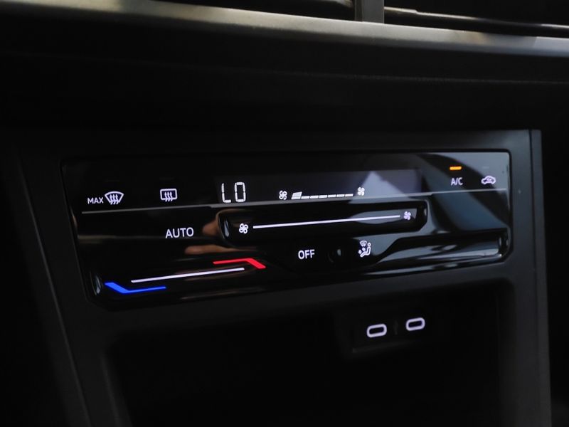 Volkswagen POLO 1.0 170 TSI HIGHLINE AUTOMÁTICO 2023/2024 BETIOLO NOVOS E SEMINOVOS LAJEADO / Carros no Vale