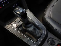 Volkswagen POLO 1.0 170 TSI HIGHLINE AUTOMÁTICO 2023/2024 BETIOLO NOVOS E SEMINOVOS LAJEADO / Carros no Vale