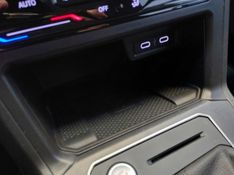 Volkswagen POLO 1.0 170 TSI HIGHLINE AUTOMÁTICO 2023/2024 BETIOLO NOVOS E SEMINOVOS LAJEADO / Carros no Vale