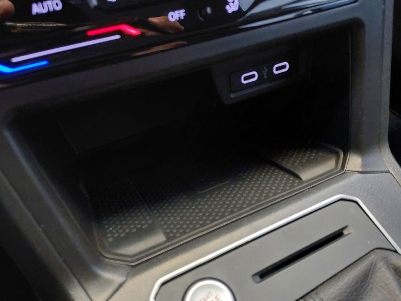 Volkswagen POLO 1.0 170 TSI HIGHLINE AUTOMÁTICO 2023/2024 BETIOLO NOVOS E SEMINOVOS LAJEADO / Carros no Vale