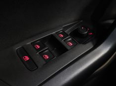 Volkswagen POLO 1.0 170 TSI HIGHLINE AUTOMÁTICO 2023/2024 BETIOLO NOVOS E SEMINOVOS LAJEADO / Carros no Vale