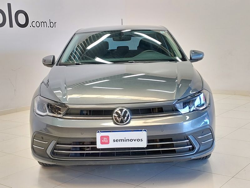 Volkswagen POLO 1.0 170 TSI HIGHLINE AUTOMÁTICO 2023/2024 BETIOLO NOVOS E SEMINOVOS LAJEADO / Carros no Vale