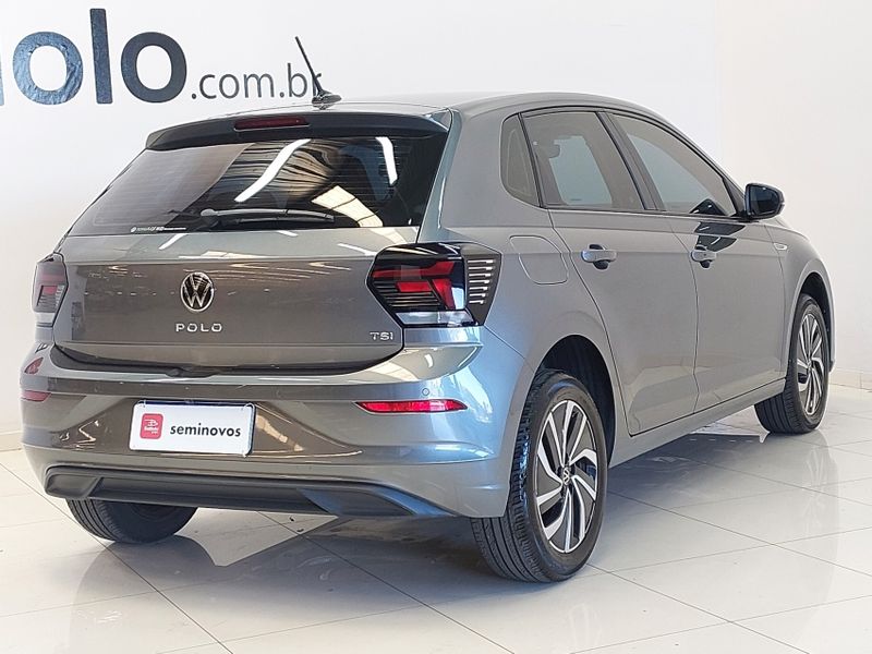 Volkswagen POLO 1.0 170 TSI HIGHLINE AUTOMÁTICO 2023/2024 BETIOLO NOVOS E SEMINOVOS LAJEADO / Carros no Vale
