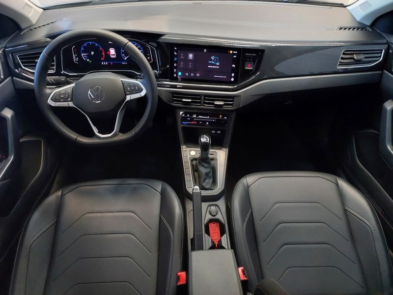 Volkswagen POLO 1.0 170 TSI HIGHLINE AUTOMÁTICO 2023/2024 BETIOLO NOVOS E SEMINOVOS LAJEADO / Carros no Vale