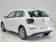 Volkswagen POLO 1.0 MPI MANUAL 2024/2024 BETIOLO NOVOS E SEMINOVOS LAJEADO / Carros no Vale