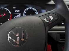 Volkswagen POLO 1.0 MPI TRACK MANUAL 2023/2024 BETIOLO NOVOS E SEMINOVOS LAJEADO / Carros no Vale