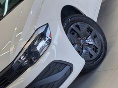 Volkswagen POLO 1.0 MPI TRACK MANUAL 2023/2024 BETIOLO NOVOS E SEMINOVOS LAJEADO / Carros no Vale