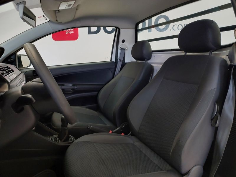 Volkswagen SAVEIRO 1.6 MSI ROBUST CS 16V FLEX 2P MANUAL 2022/2023 BETIOLO NOVOS E SEMINOVOS LAJEADO / Carros no Vale