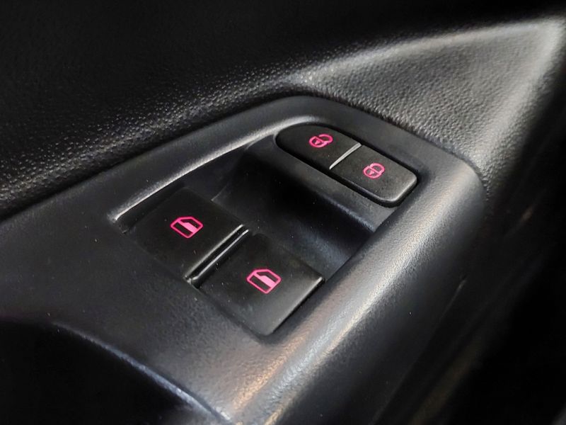 Volkswagen SAVEIRO 1.6 MSI ROBUST CS 16V FLEX 2P MANUAL 2022/2023 BETIOLO NOVOS E SEMINOVOS LAJEADO / Carros no Vale