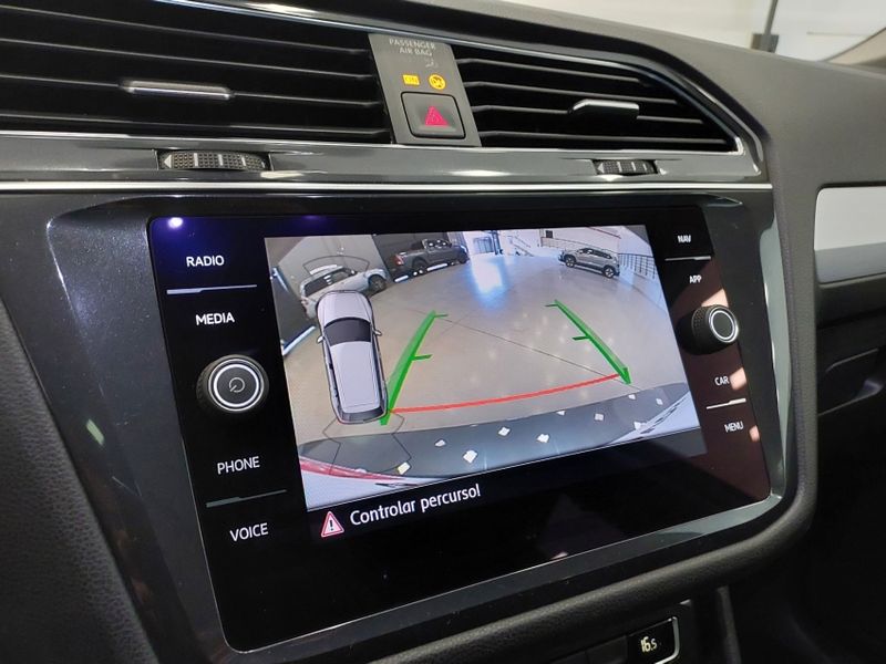 Volkswagen TIGUAN 1.4 250 TSI TOTAL FLEX ALLSPACE TIPTRONIC 2019/2019 BETIOLO NOVOS E SEMINOVOS LAJEADO / Carros no Vale