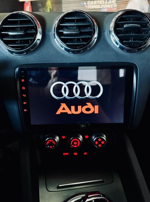 Audi TT 2.0 TFSI COUPÉ 16V GASOLINA 2P S-TRONIC 2011/2012 CASTELLAN E TOMAZONI MOTORS CAXIAS DO SUL / Carros no Vale Audi TT 2.0 TFSI COUPÉ 16V GASOLINA 2P S-TRONIC 2011/2012 CASTELLAN E TOMAZONI MOTORS CAXIAS DO SUL / Carros no Vale