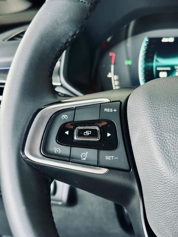 Caoa Chery TIGGO 5X PRO 1.5 TCI FLEX HYBRID CVT 2022/2023 CASTELLAN E TOMAZONI MOTORS CAXIAS DO SUL / Carros no Vale Caoa Chery TIGGO 5X PRO 1.5 TCI FLEX HYBRID CVT 2022/2023 CASTELLAN E TOMAZONI MOTORS CAXIAS DO SUL / Carros no Vale