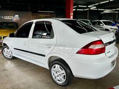 Chevrolet PRISMA 1.4 MPFI LT 8V FLEX 4P MANUAL 2011/2012 CASTELLAN E TOMAZONI MOTORS CAXIAS DO SUL / Carros no Vale