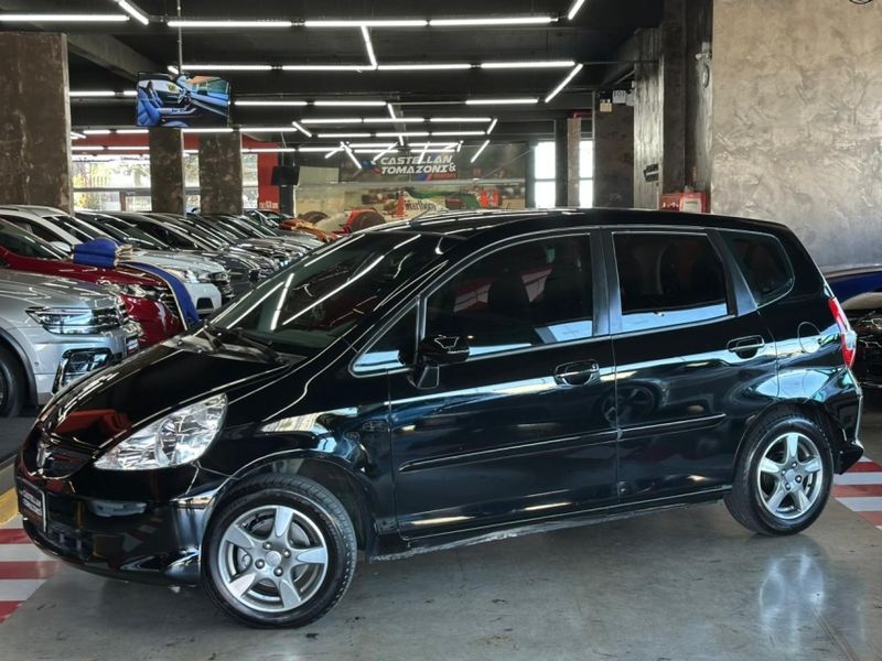 Honda FIT 1.4 LXL 16V FLEX 4P MANUAL 2008/2008 CASTELLAN E TOMAZONI MOTORS CAXIAS DO SUL / Carros no Vale