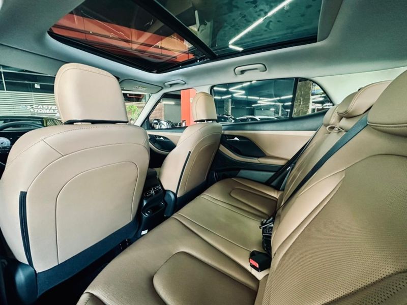 Hyundai CRETA 1.0 TGDI FLEX PLATINUM AUTOMÁTICO 2024/2025 CASTELLAN E TOMAZONI MOTORS CAXIAS DO SUL / Carros no Vale Hyundai CRETA 1.0 TGDI FLEX PLATINUM AUTOMÁTICO 2024/2025 CASTELLAN E TOMAZONI MOTORS CAXIAS DO SUL / Carros no Vale