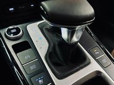 Hyundai CRETA 1.0 TGDI FLEX PLATINUM AUTOMÁTICO 2024/2025 CASTELLAN E TOMAZONI MOTORS CAXIAS DO SUL / Carros no Vale