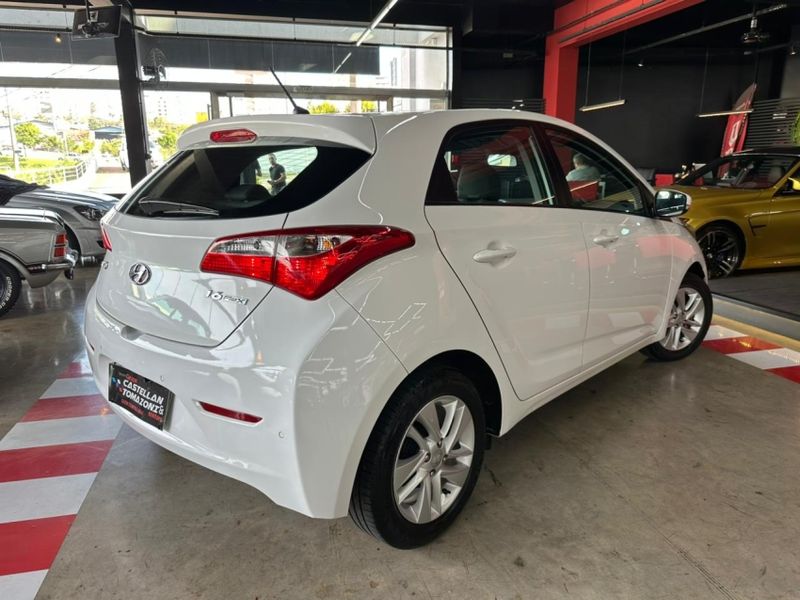 Hyundai HB20 1.6 PREMIUM 16V FLEX 4P MANUAL 2012/2013 CASTELLAN E TOMAZONI MOTORS CAXIAS DO SUL / Carros no Vale Hyundai HB20 1.6 PREMIUM 16V FLEX 4P MANUAL 2012/2013 CASTELLAN E TOMAZONI MOTORS CAXIAS DO SUL / Carros no Vale