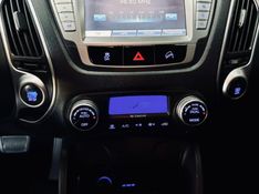 Hyundai IX35 2.0 MPFI GLS 4X2 16V GASOLINA 4P AUTOMÁTICO 2011/2012 CASTELLAN E TOMAZONI MOTORS CAXIAS DO SUL / Carros no Vale