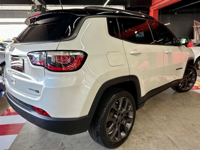 JEEP COMPASS 2.0 16V DIESEL S 4X4 AUTOMÁTICO 2020/2021 CASTELLAN E TOMAZONI MOTORS CAXIAS DO SUL / Carros no Vale JEEP COMPASS 2.0 16V DIESEL S 4X4 AUTOMÁTICO 2020/2021 CASTELLAN E TOMAZONI MOTORS CAXIAS DO SUL / Carros no Vale