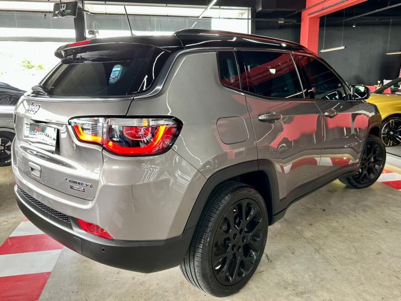 JEEP COMPASS 2.0 16V FLEX LIMITED AUTOMÁTICO 2021/2021 CASTELLAN E TOMAZONI MOTORS CAXIAS DO SUL / Carros no Vale