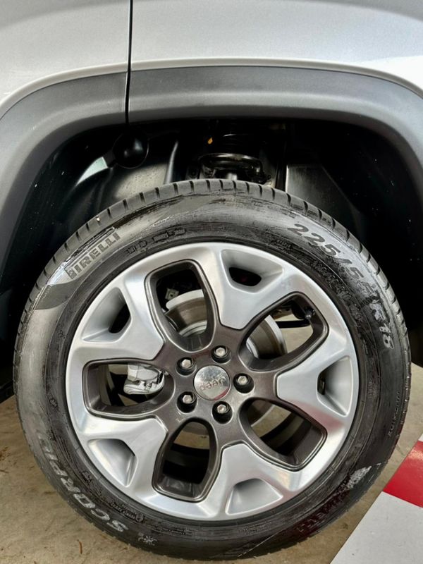 JEEP COMPASS 2.0 16V FLEX LONGITUDE AUTOMÁTICO 2019/2020 CASTELLAN E TOMAZONI MOTORS CAXIAS DO SUL / Carros no Vale