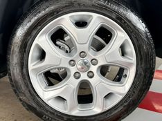 JEEP COMPASS 2.0 16V FLEX LONGITUDE AUTOMÁTICO 2020/2021 CASTELLAN E TOMAZONI MOTORS CAXIAS DO SUL / Carros no Vale