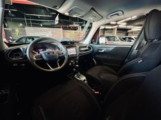 JEEP RENEGADE 1.3 T270 TURBO FLEX SPORT AT6 2023/2024 CASTELLAN E TOMAZONI MOTORS CAXIAS DO SUL / Carros no Vale