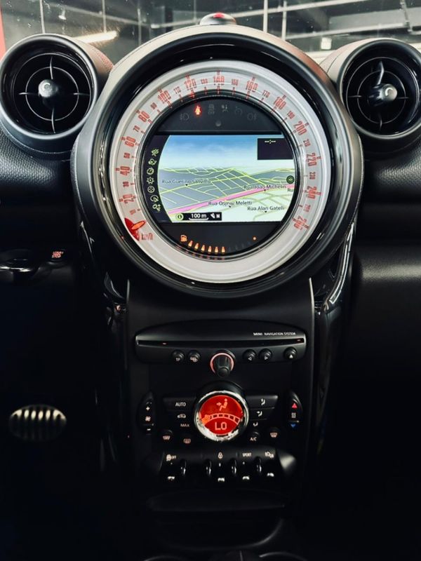 Mini COUNTRYMAN 1.6 S ALL4 4X4 16V 184CV TURBO GASOLINA 4P AUTOMÁTICO 2013/2014 CASTELLAN E TOMAZONI MOTORS CAXIAS DO SUL / Carros no Vale