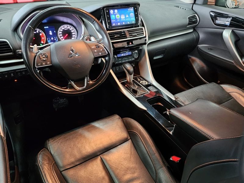 Mitsubishi ECLIPSE CROSS 1.5 MIVEC TURBO GASOLINA HPE-S AWD CVT 2019/2019 CASTELLAN E TOMAZONI MOTORS CAXIAS DO SUL / Carros no Vale