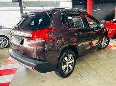Peugeot 2008 1.6 16V FLEX GRIFFE 4P AUTOMÁTICO 2016/2017 CASTELLAN E TOMAZONI MOTORS CAXIAS DO SUL / Carros no Vale