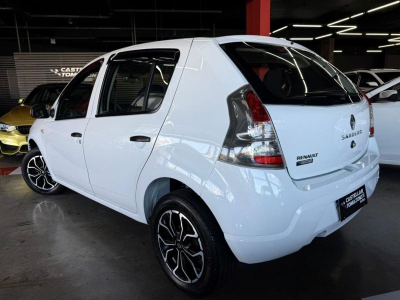 Renault SANDERO 1.6 EXPRESSION 8V FLEX 4P MANUAL 2014/2014 CASTELLAN E TOMAZONI MOTORS CAXIAS DO SUL / Carros no Vale Renault SANDERO 1.6 EXPRESSION 8V FLEX 4P MANUAL 2014/2014 CASTELLAN E TOMAZONI MOTORS CAXIAS DO SUL / Carros no Vale