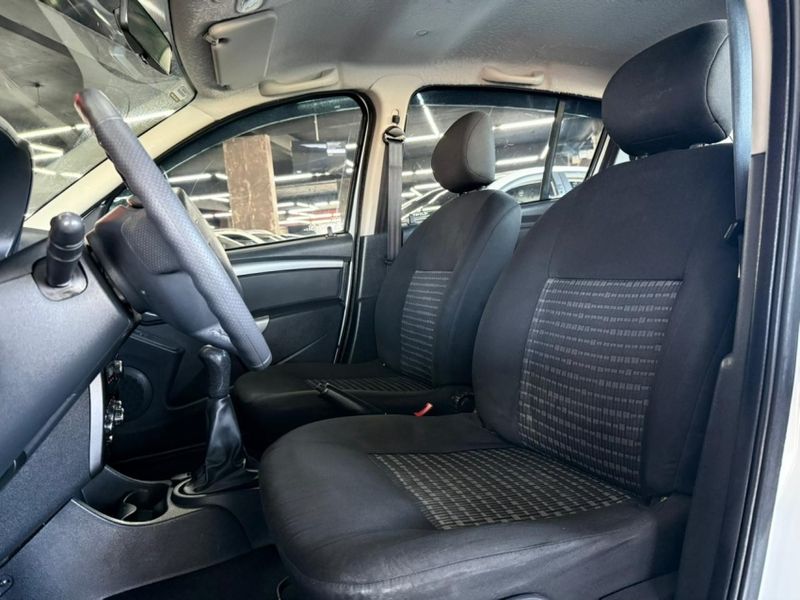 Renault SANDERO 1.6 EXPRESSION 8V FLEX 4P MANUAL 2014/2014 CASTELLAN E TOMAZONI MOTORS CAXIAS DO SUL / Carros no Vale Renault SANDERO 1.6 EXPRESSION 8V FLEX 4P MANUAL 2014/2014 CASTELLAN E TOMAZONI MOTORS CAXIAS DO SUL / Carros no Vale