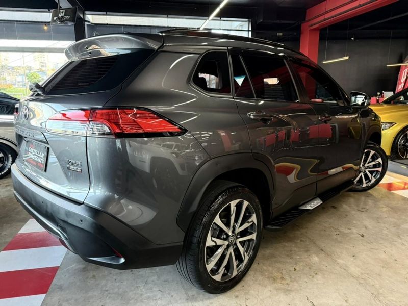 Toyota COROLLA CROSS 2.0 VVT-IE FLEX XRE DIRECT SHIFT 2022/2023 CASTELLAN E TOMAZONI MOTORS CAXIAS DO SUL / Carros no Vale