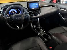 Toyota COROLLA CROSS 2.0 VVT-IE FLEX XRE DIRECT SHIFT 2022/2023 CASTELLAN E TOMAZONI MOTORS CAXIAS DO SUL / Carros no Vale