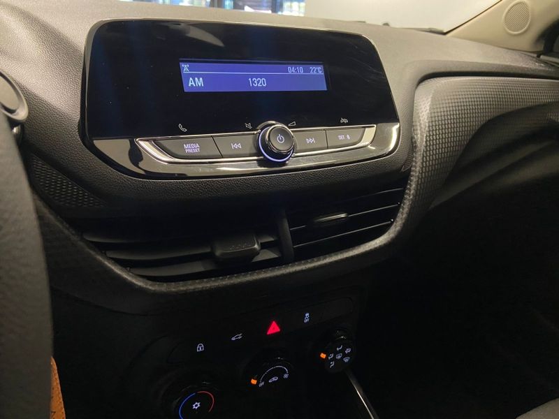 Chevrolet ONIX 1.0 FLEX MANUAL 2023/2024 DRSUL SEMINOVOS CAXIAS DO SUL – LAJEADO – SANTA CRUZ DO SUL / Carros no Vale