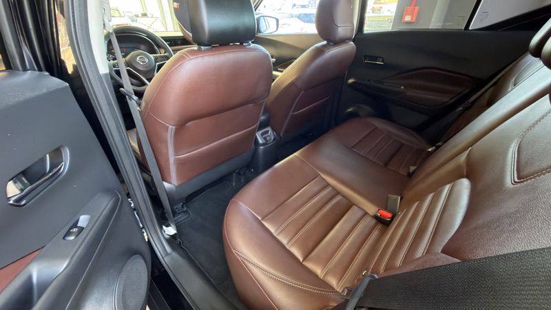 Nissan KICKS 1.6 16V FLEXSTART EXCLUSIVE XTRONIC 2021/2022 DRSUL SEMINOVOS CAXIAS DO SUL – LAJEADO – SANTA CRUZ DO SUL / Carros no Vale