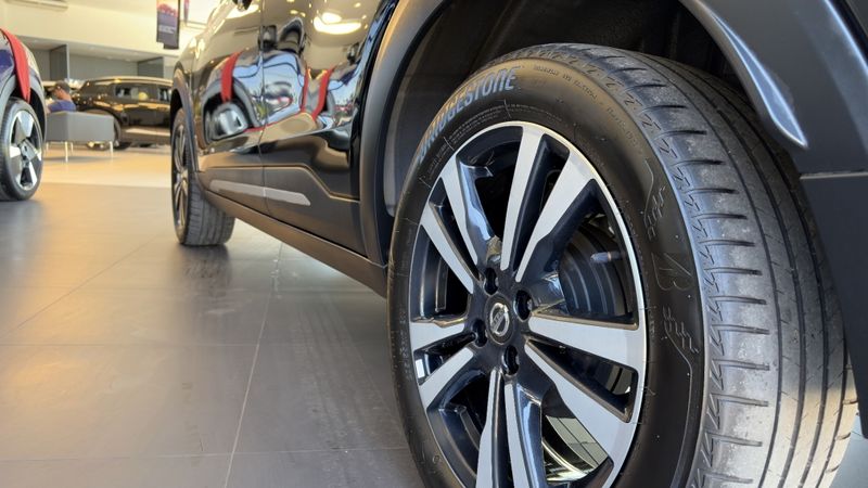 Nissan KICKS 1.6 16V FLEXSTART EXCLUSIVE XTRONIC 2021/2022 DRSUL SEMINOVOS CAXIAS DO SUL – LAJEADO – SANTA CRUZ DO SUL / Carros no Vale
